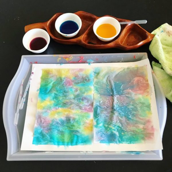 Invitation to Paint on Paper Towels with Pipettes - Day 17/31 Days of ...